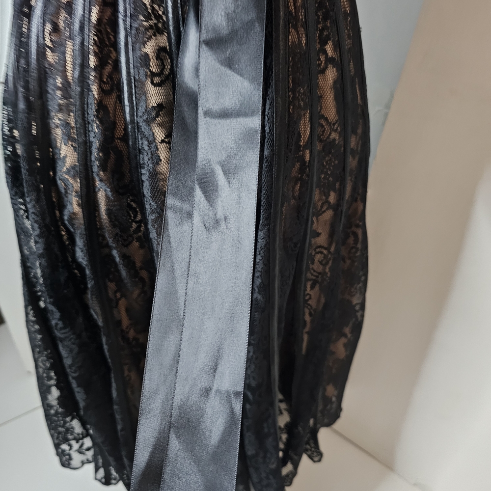 SL Fashions Black Lace Midi Dress - Picture 12 of 16
